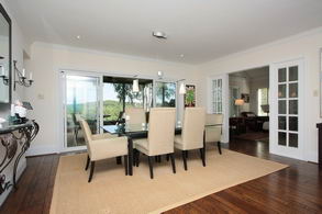 Dining Room - Country homes for sale and luxury real estate including horse farms and property in the Caledon and King City areas near Toronto